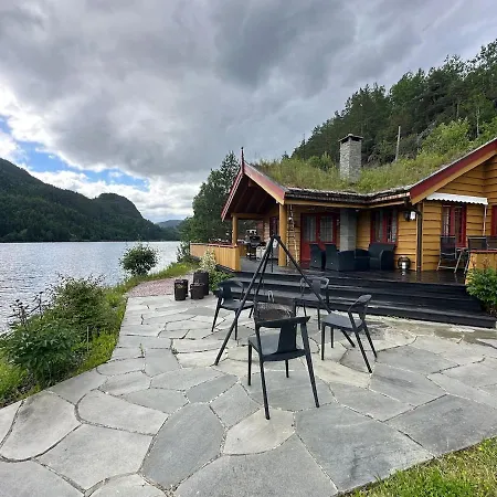 Lakefront On Vravatn Casa vacanze